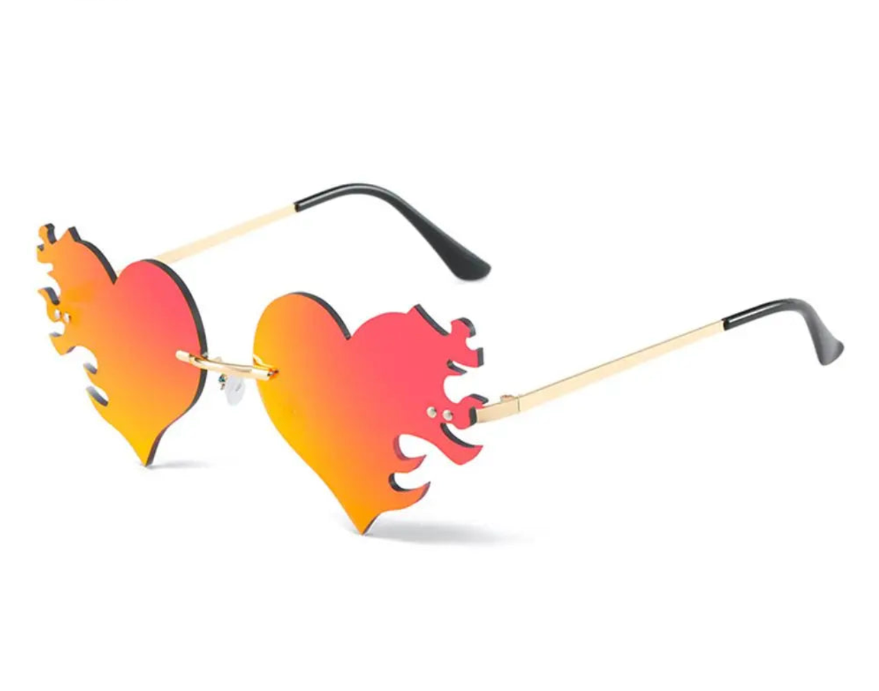 🔥 HeartBlaze – Die Herz-Flammen-Brille für einen feurigen Look
