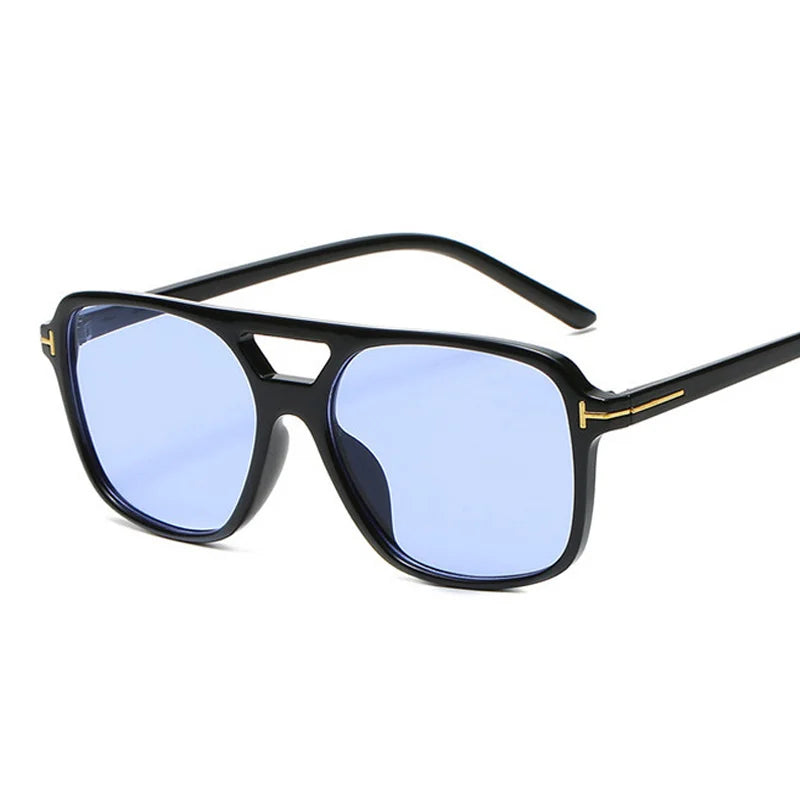 🕶️ RetroSpect – Der Klassiker der 70er & 80er neu interpretiert