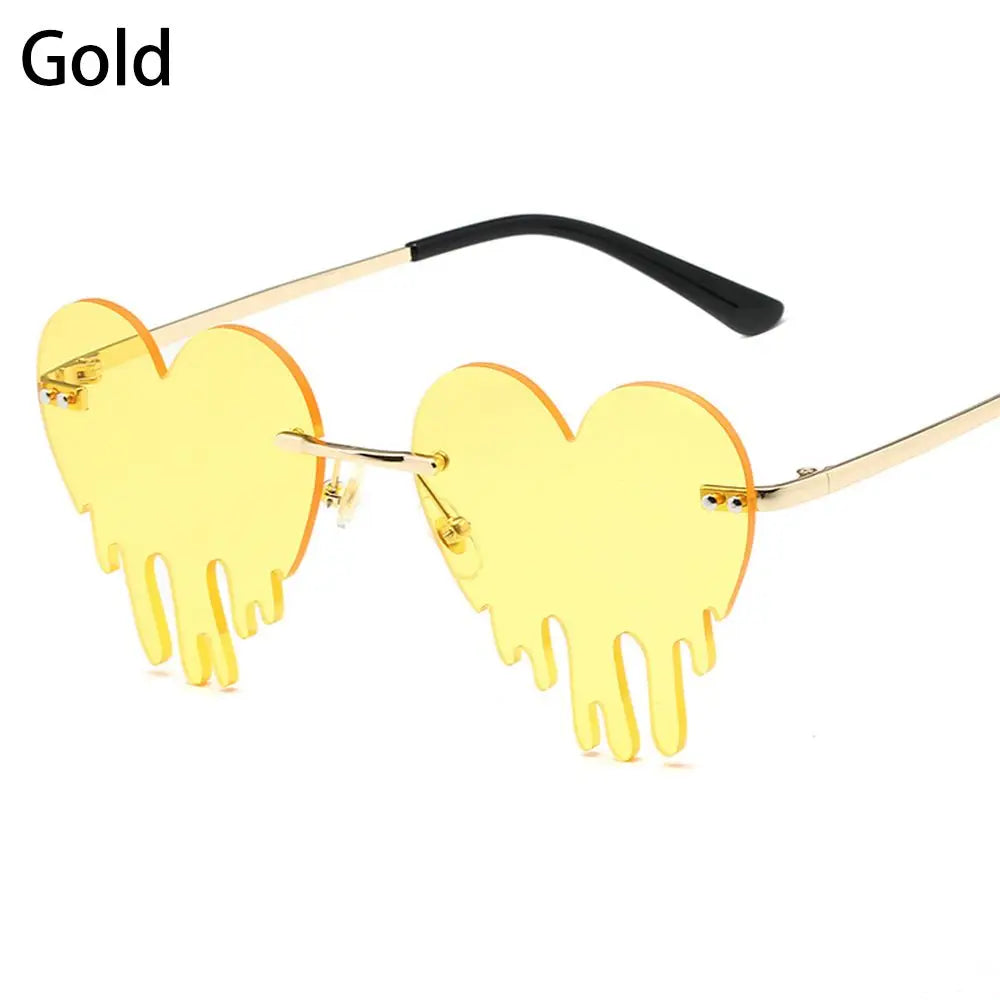 🔥 HeartBlaze – Die Herz-Flammen-Brille für einen feurigen Look